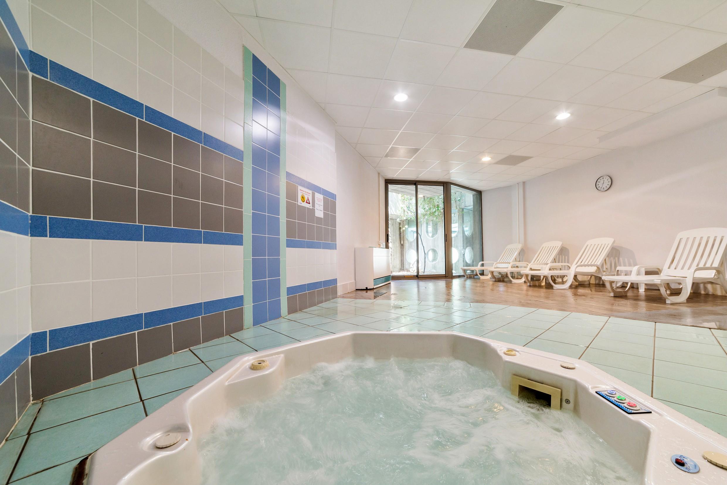 Sowell Hotels Ardeche Grospierres Ngoại thất bức ảnh
